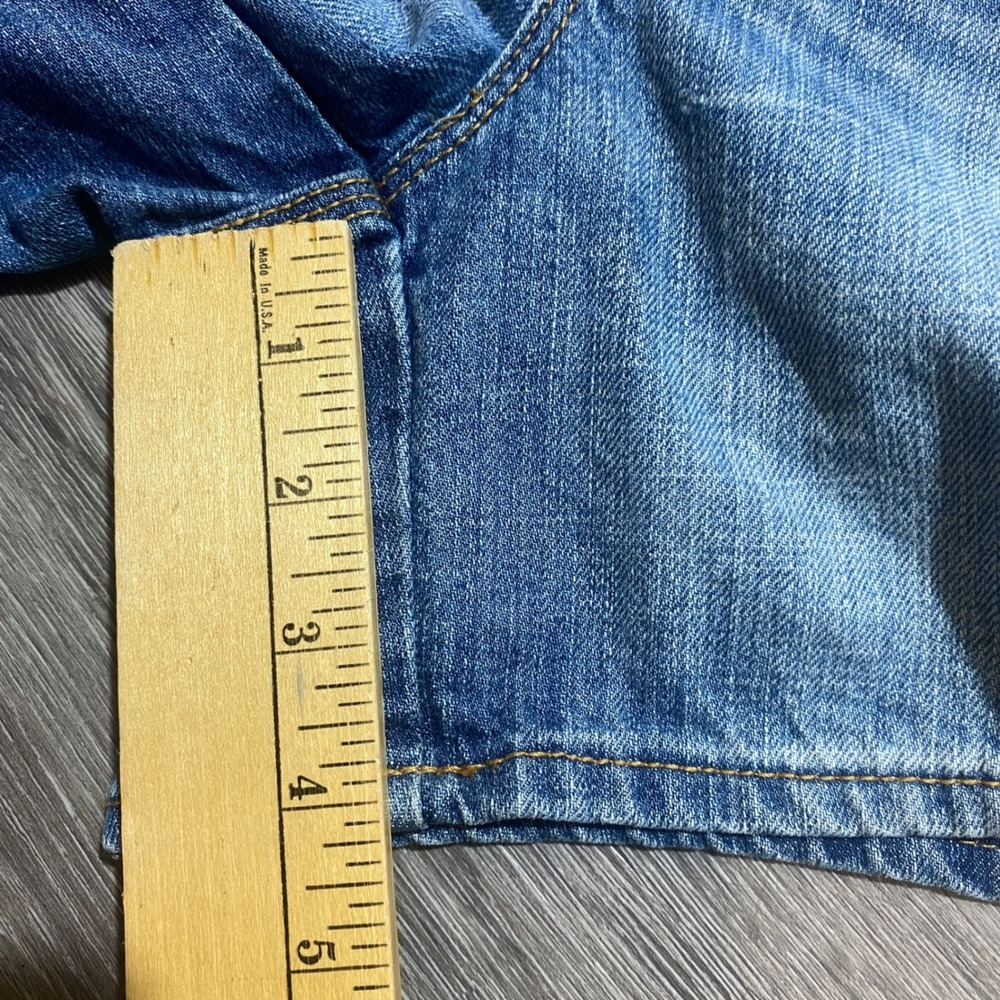 Y2K Gap 1969 Womens Blue Denim Shorts Size 6 28 Medium Wash Distressed Mid Rise - Picture 7 of 8